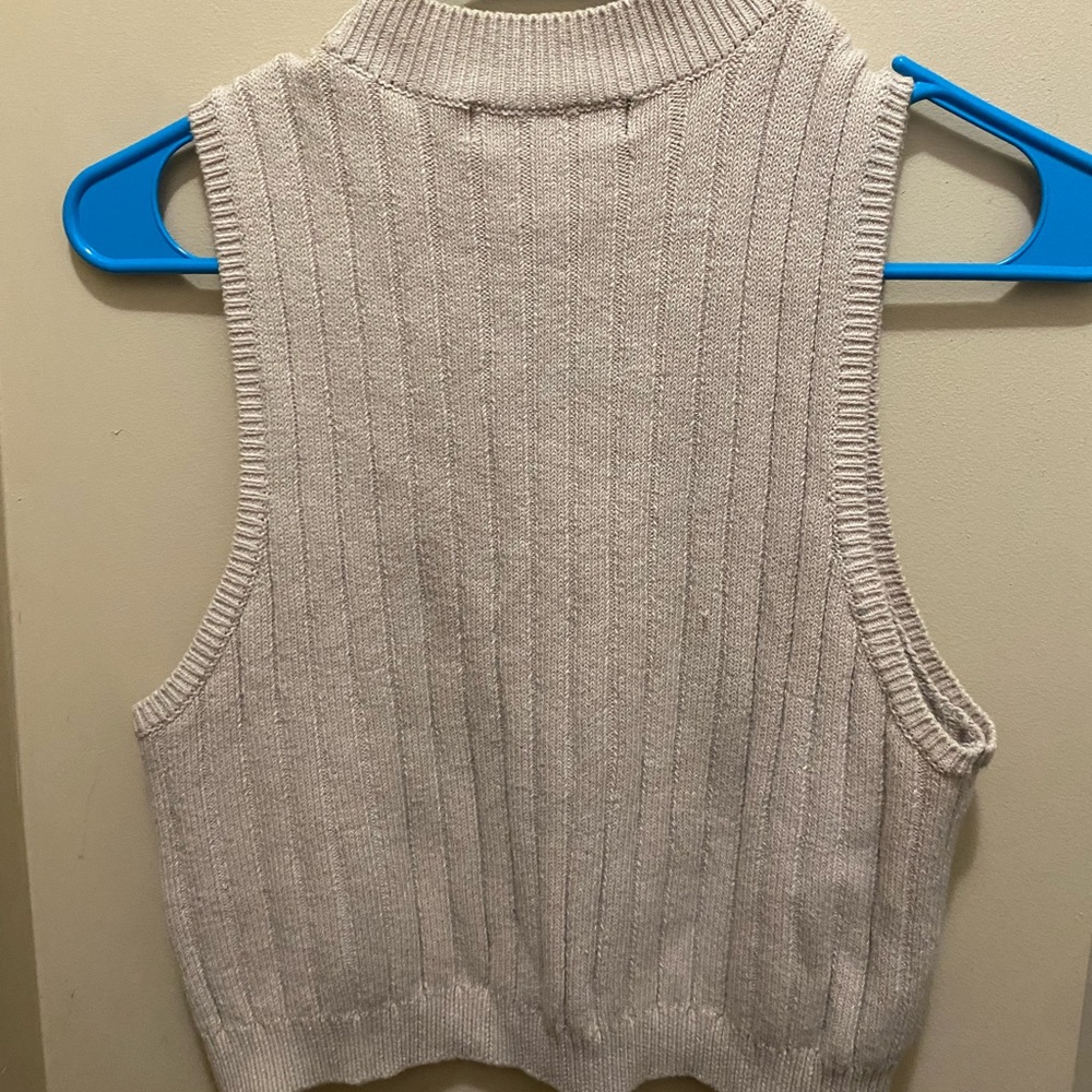Sweater Vest